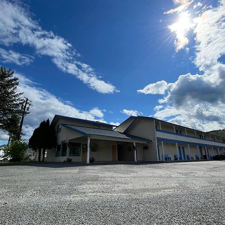 Y-5 Motel Barriere Bagian luar foto