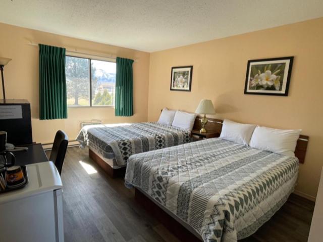 Y-5 Motel Barriere Bagian luar foto